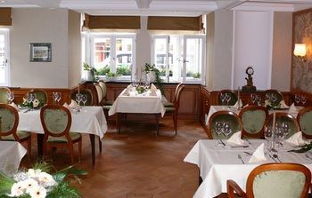 Hotel Detmolder Hof 4*
