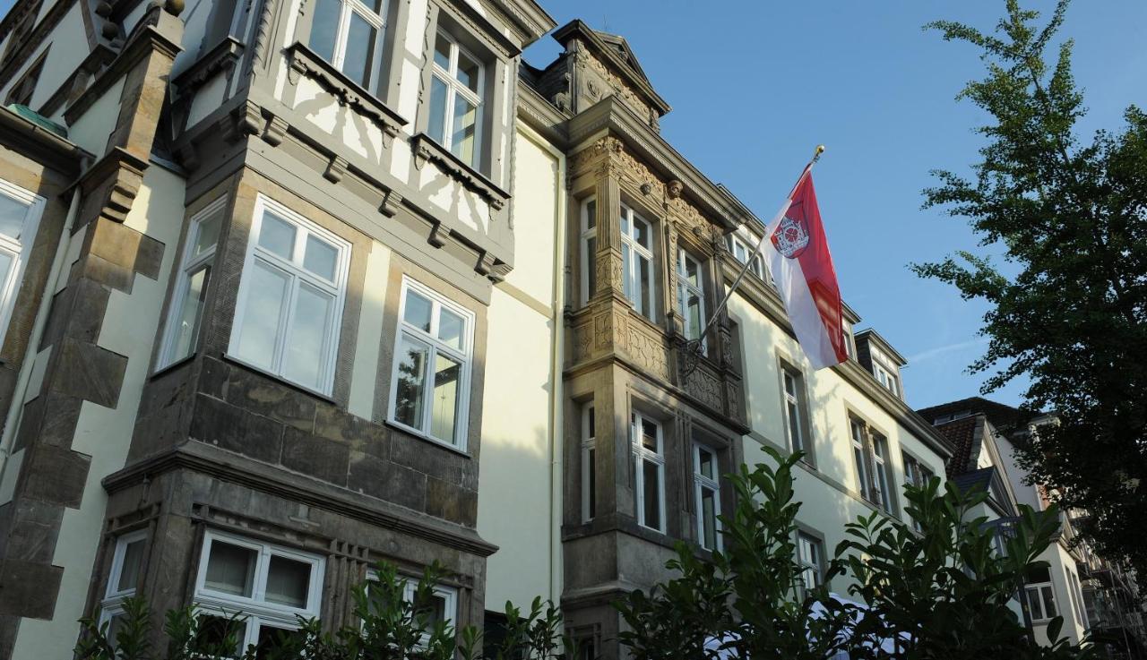Detmolder Hof 4*